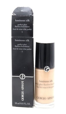 Giorgio Armani Luminous Silk Perfect Glow Flawless Foundation 0.6oz 5 New