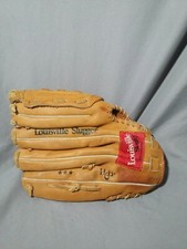 Louisville Slugger Lps55b 10.5 Inch Glove made in philippines