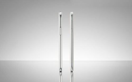 DOCOMO SHARP SH-03J AQUOS R IGZO ANDROID PHONE UNLOCKED WHITE ROBOQUL FREE JAPAN - Picture 7 of 12