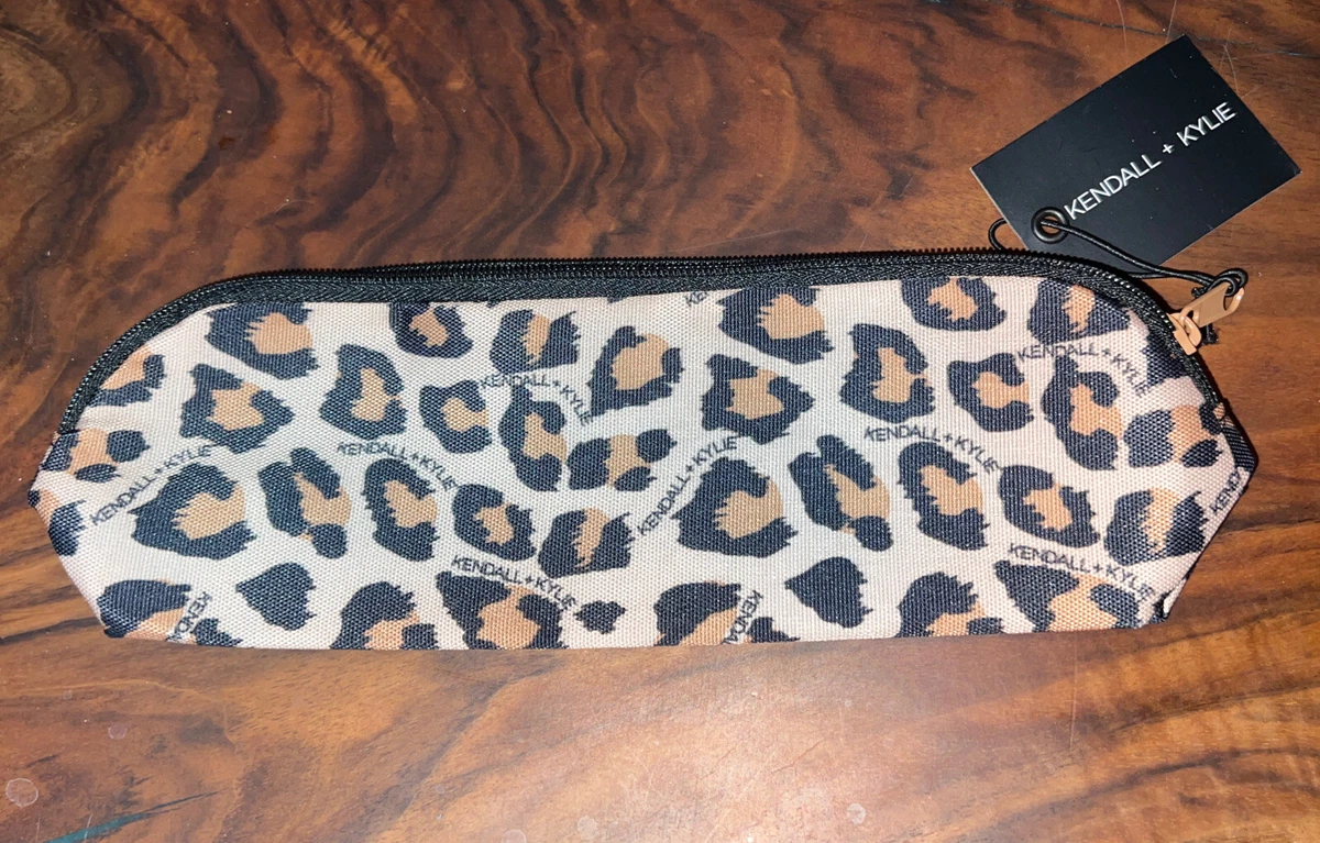 Kendall kylie makeup bag new arrivals