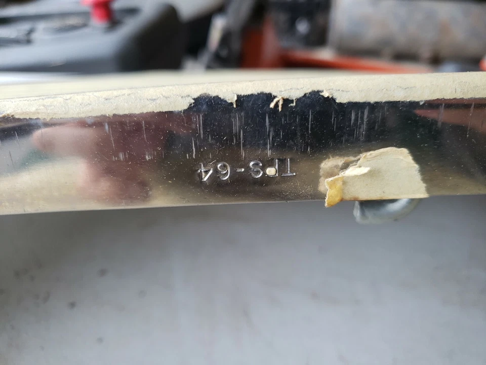 Nuevo de Lote Antiguo Foxcraft 1964-67 Pontiac Tempest Acero Inoxidable Guardabarros Faldas TPS-64S Foto 4 de 4