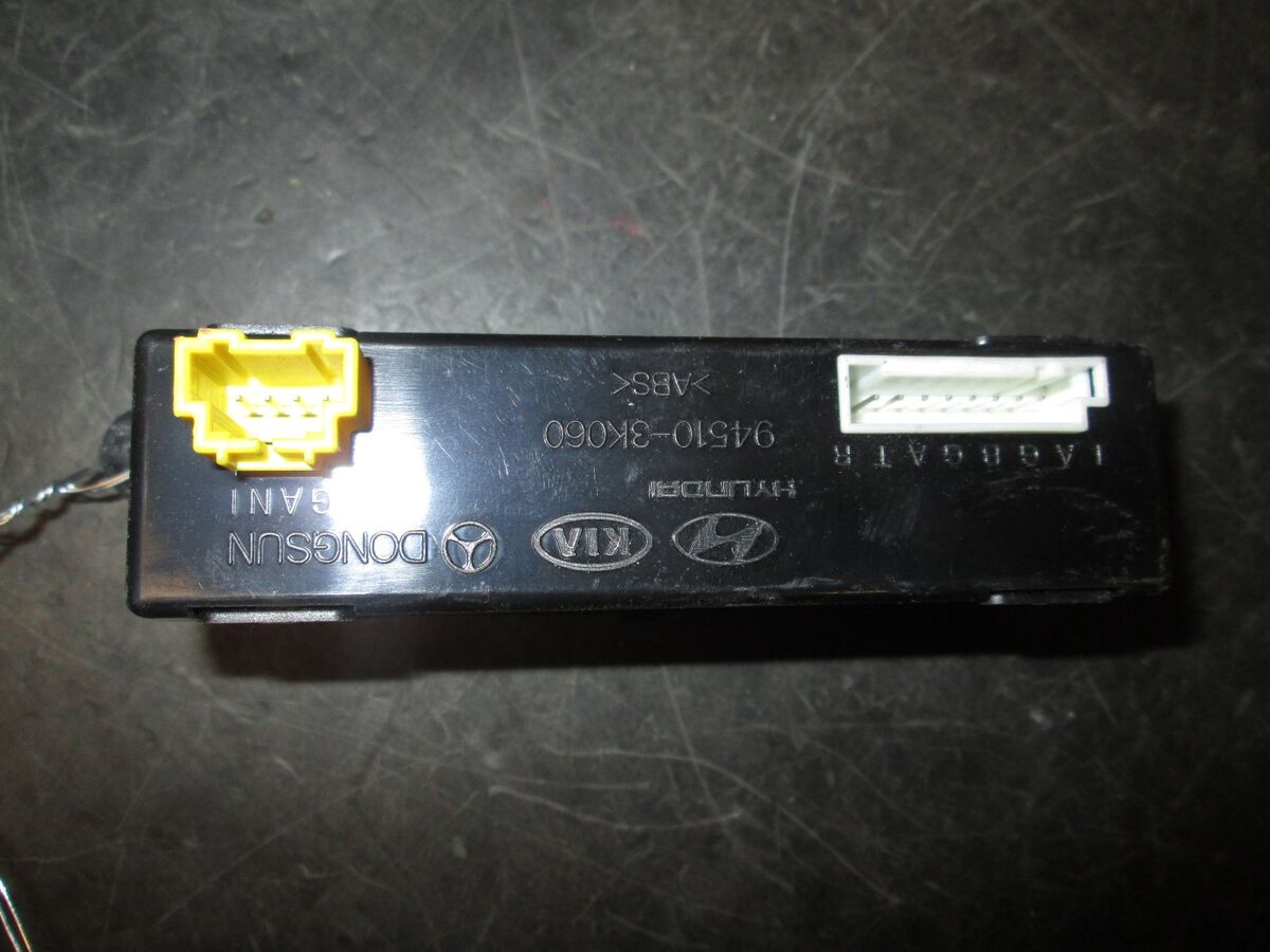 08-10 HYUNDAI SOLATA DIGITAL CLOCK DISPLAY #94510-3K060 *See item description* 08-10 HYUNDAI SOLATA DIGITAL CLOCK DISPLAY #94510-3K060 *See item description*
