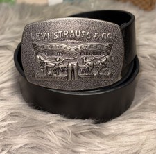 Levi's Men's Everyday Jean Leather Belt with Removable Plaque Buckle Black