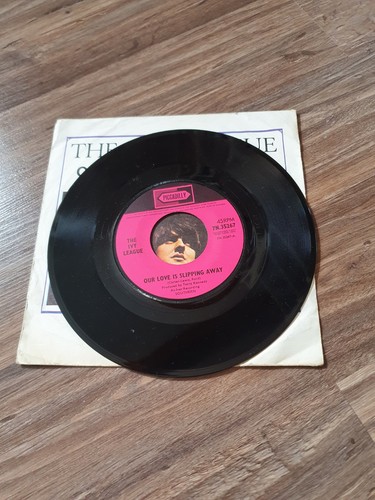 7" THE IVY LEAGUE 'Our Love Is Slipping Away' PYE Records von 1965 im Bildcover - Bild 3 von 3