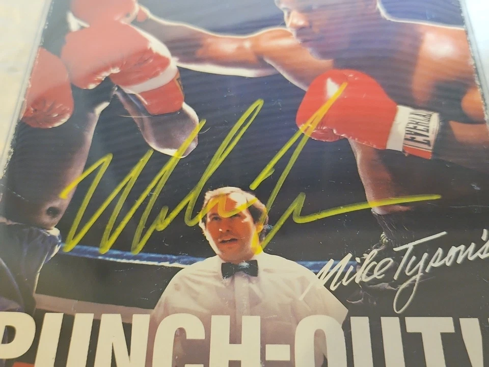 Raro Firmado Autografiado Mike Tyson Nes Punch-Out Juego Caja Solo Certificado JSA Foto 3 de 4