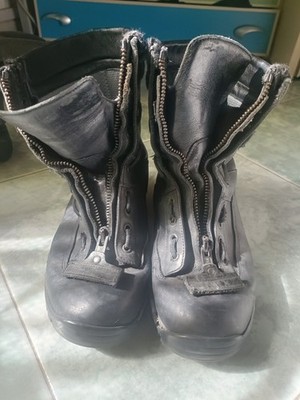 Schwarze Pilotenstiefel