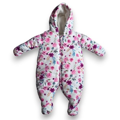 Mothercare Schneeanzug Baby Mädchen 1 Monat weiß Blumen Reißverschluss Fleece gefüttert Kinderwagen