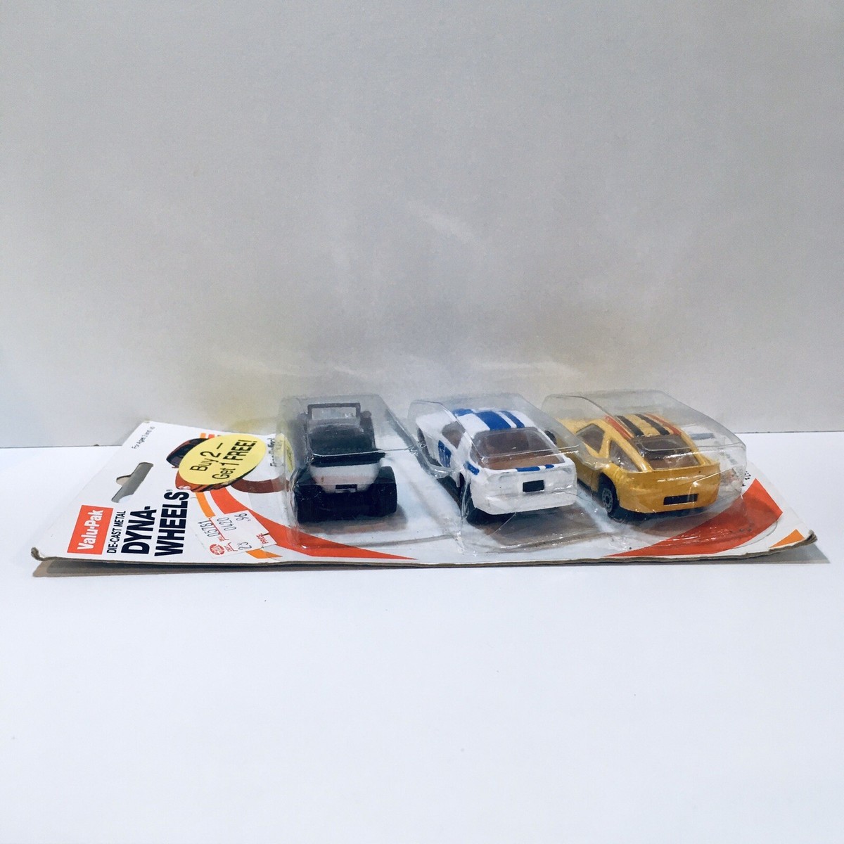 1986 Zee Toys Dyna-Wheels 1:64 w/ D90 Mazda Rx-7 Turbo, Porsche