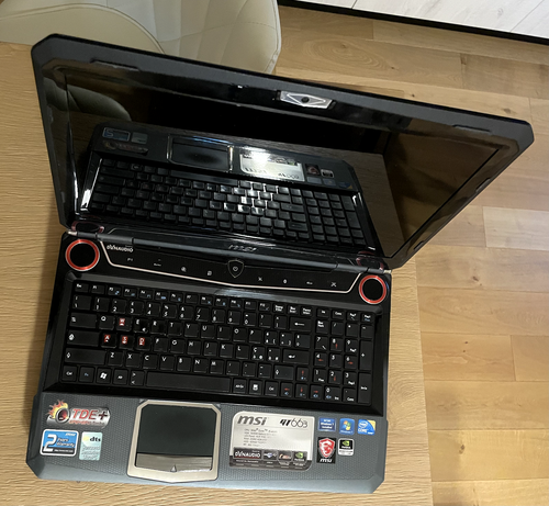Workstation Gaming Notebook Laptops PC Gaming MSI GT663 - Faulty - Picture 4 of 13