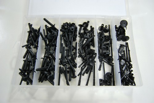 XYWHPGV 100 pezzi di plastica nera rivetti fissaggio paraurti parafango push pin clip 7mm per auto(02c53 fe4a3 38537 e7ca9 280db 4cdd8