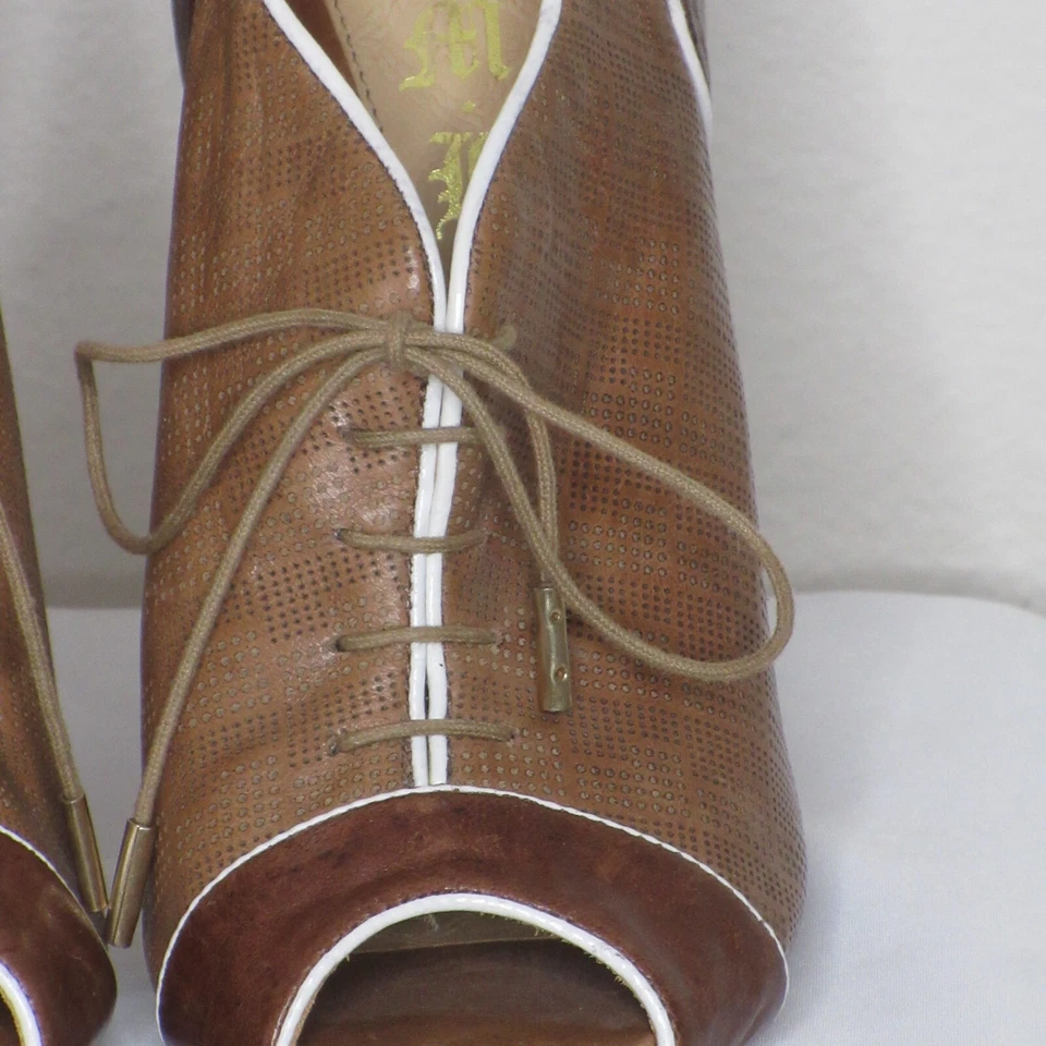 Zapatos de salón L.A.M.B para mujer punta abierta con cordones tacón de aguja de 5" de cuero 6 1/2 M B29 Foto 4 de 4