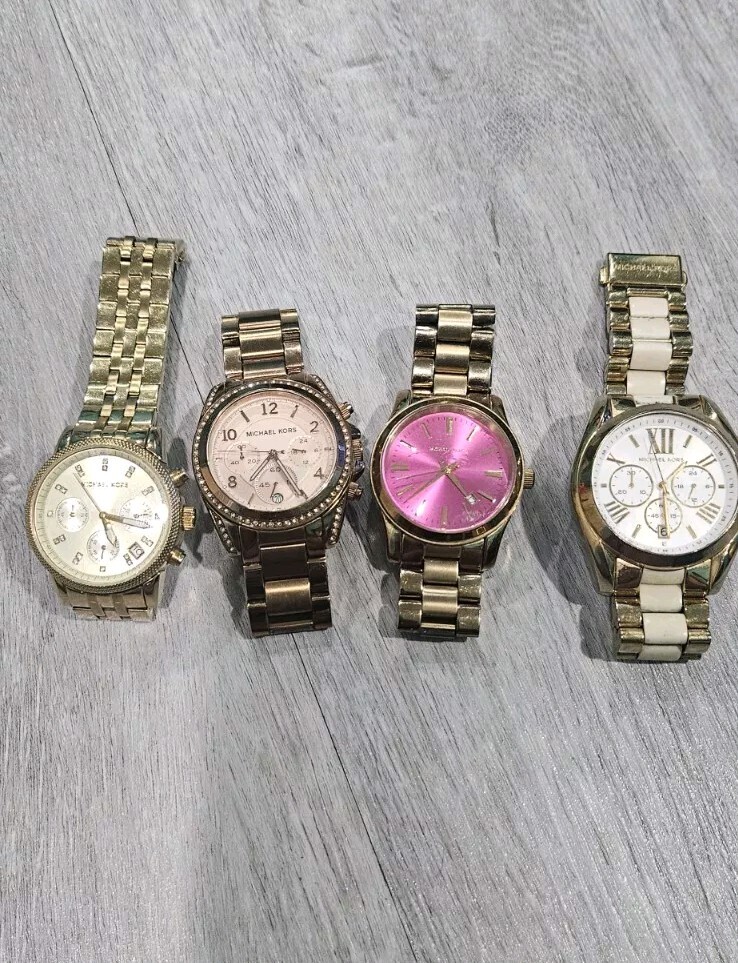 Michael Kors Watches - selling as set of 4 Michael Kors MK4944SET - Lexington SET Watch • Watchard.com main image 4