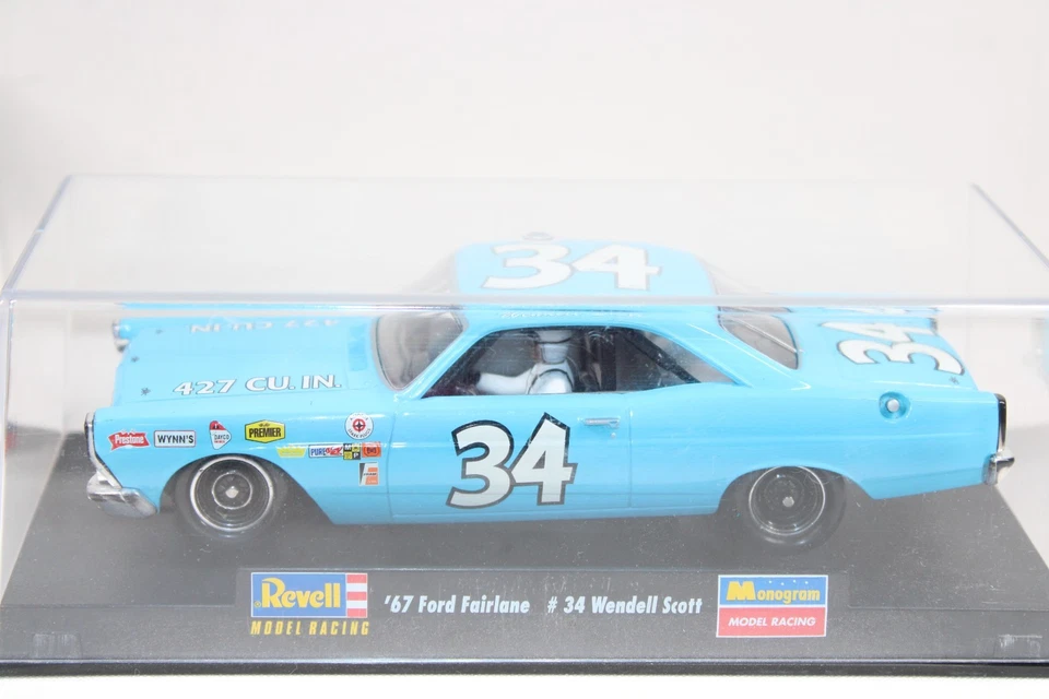 WENDELL SCOTT 1967 REVELL MONOGRAM #34 FORD FAIRLANE 1/32 SLOT CAR 85-482 XRARE! - Image 2 of 4