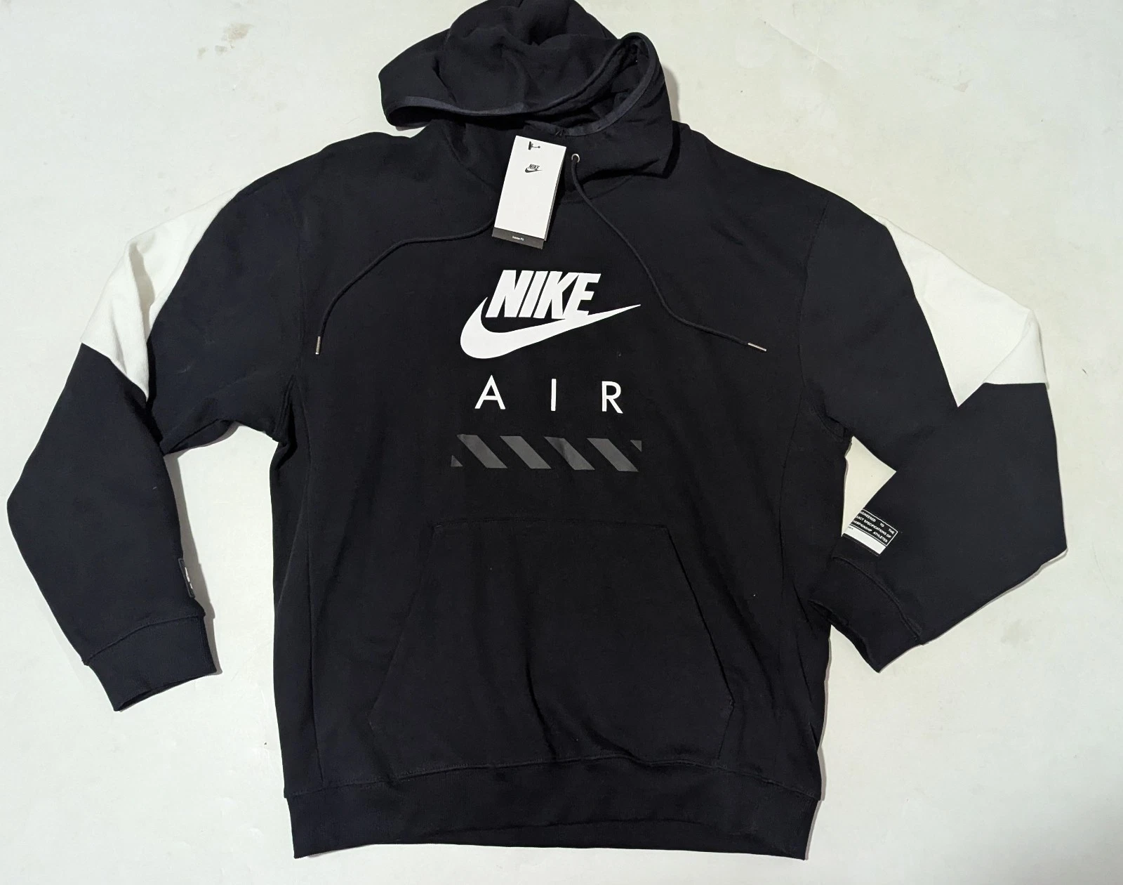 Nike Air Heavyweight Fleece Hoodie HJ0273 010 man black jacket M L Brand New
Opens in a new window o