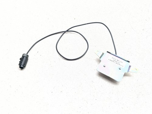 18-24 Honda GL1800 Goldwing 1800 Front Satellite Radio Antenna 39125-MKC-A01