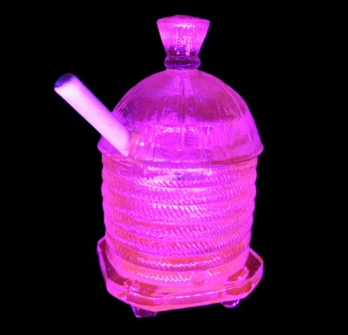 SPRING BLUE HONEY KEEPER glows