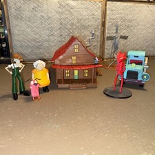 courage the cowardly dog Figure House Set