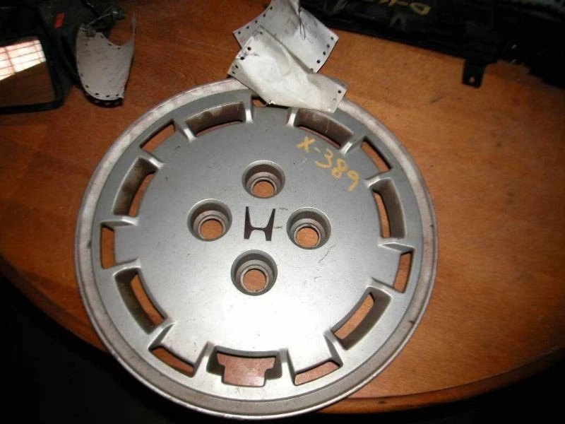КРЫШКА КОЛЕСА 85 86 87 HONDA PRELUDE 13 КОЛЕС КРЕП СЕРЕБРО  - Изображение 2 из 2