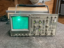 Tektronix 2246 100MHz Oscilloscope Laboratory Benchtop Portable Testing Unit