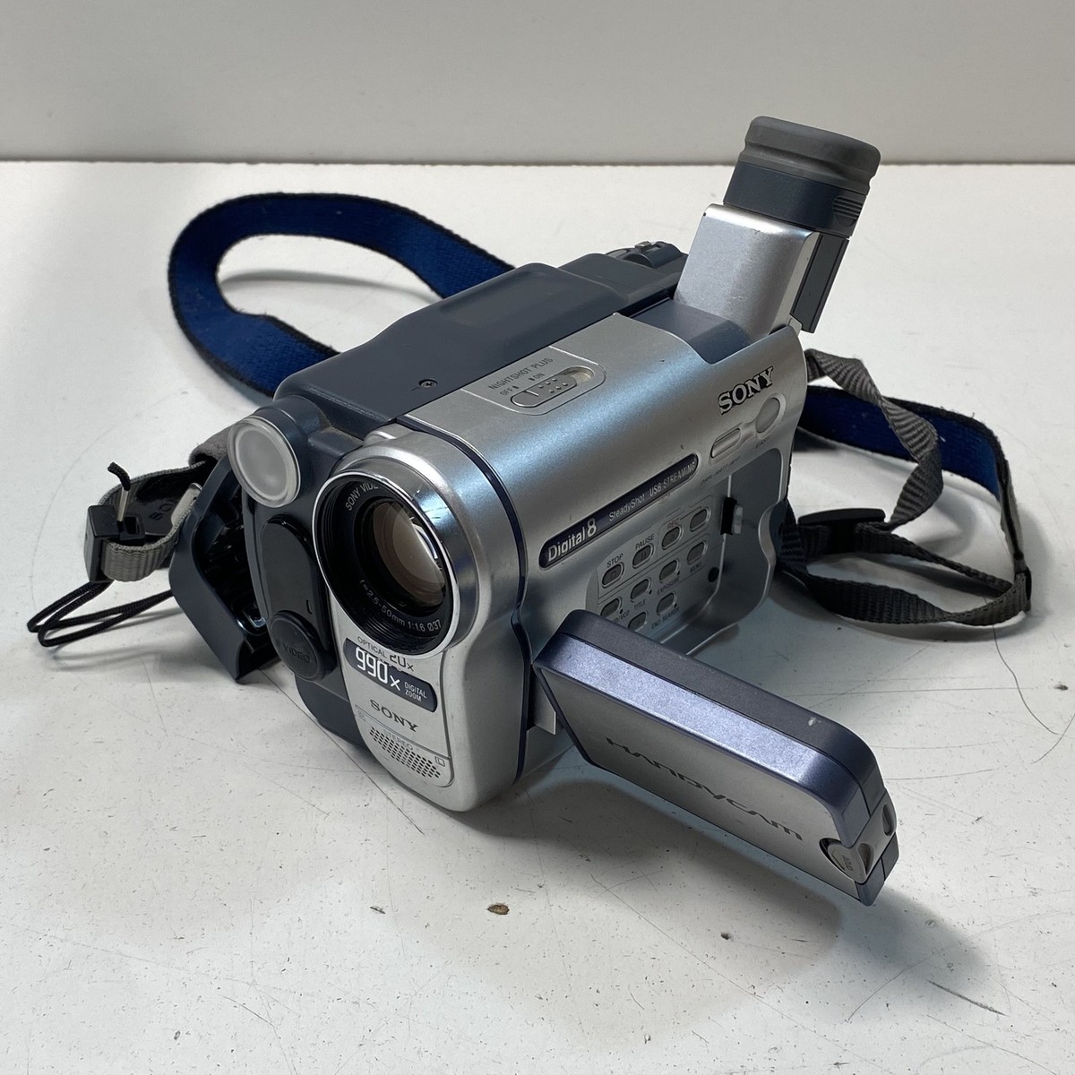 Sony DCR-TRV260 20x Optical Zoom Digital Camcorder - Silver