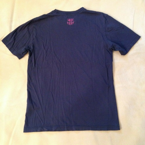 Nike T - Shirt mit Fußball F.C. Barcelona Logo, Größe Erwachsene Medium - Bild 10 von 12