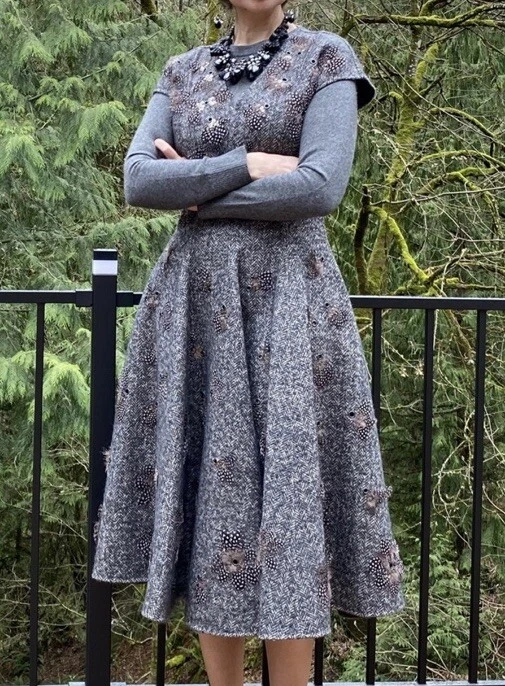 $8995 Michael Kors 系列羽毛装饰羊毛 US6 连衣裙跑道很棒 — 第 2/4 张图片