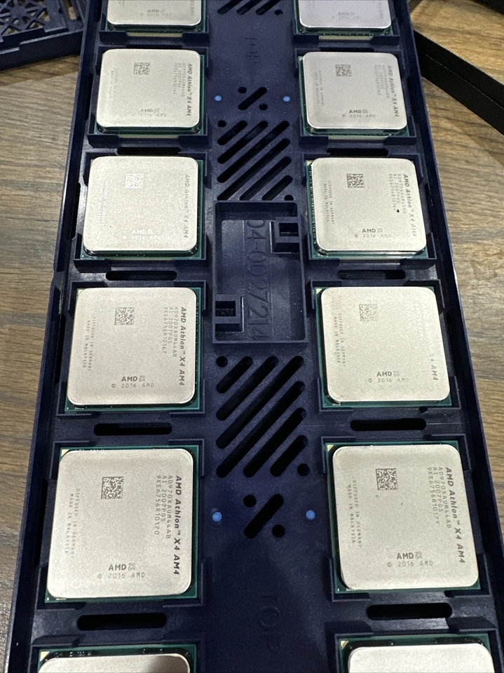 QTY. 60 - AMD Athlon X4 970 4 Core 3.8GHz Socket AM4 65W CPU Processor TRAY - Image 2 of 2