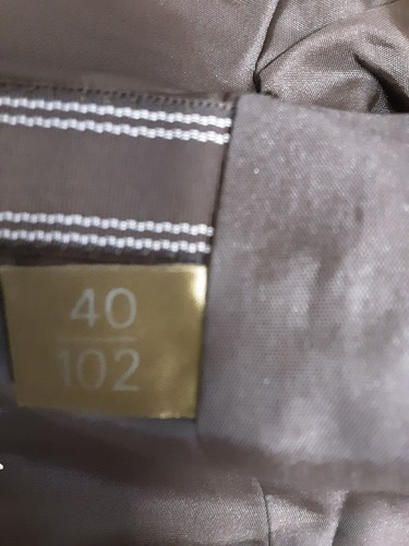 T31- OSCARS BLAZER SUIT SIZES 40, Super Condition - Picture 12 of 14