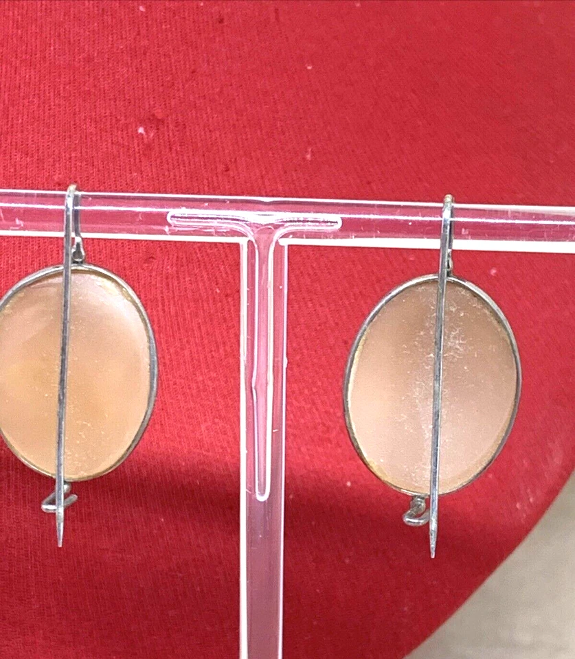 ORECCHINI PENDENTI CAMMEO DI CONCHIGLIA E MONTATURA ARGENTO 800 SERPENTE INCISO - Immagine 4 di 4