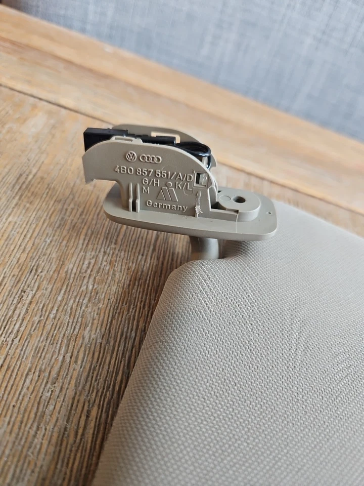 Juego de pares de parasoles laterales conductor y pasajero Audi A6 2002-2004 beige tela sedán Foto 4 de 4