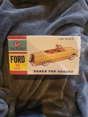 SEALED VINTAGE NOS MIB PYRO FORD '49 RAGTOP C298-50 MODEL KIT. CELLOPHANE LOOSE