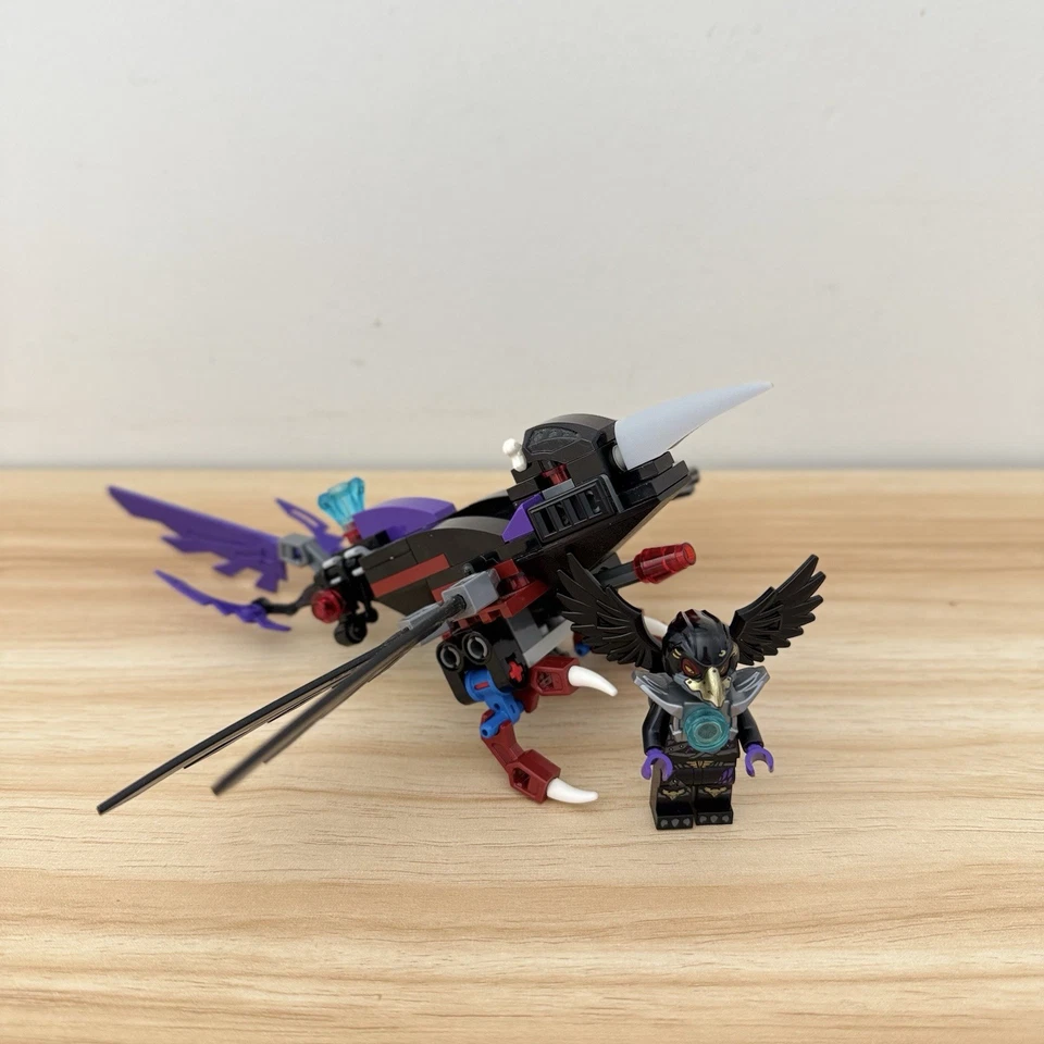 LEGO 70000 Legends of Chima Razcal's Glider - 100% Complete With Instructions - Image 3 of 4