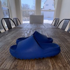 adidas Yeezy Slide Blue Men's Slip On Rubber Sandals Size 9 US Casual Solid Logo