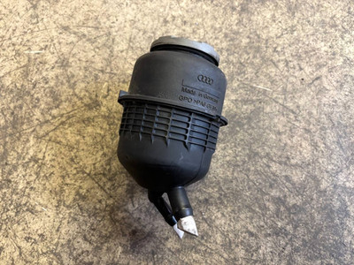 Servoölbehälter Audi A4 B8 A5 8T A6 4F Q5 Ausgleichsbehälter Behälter 4F0422371D