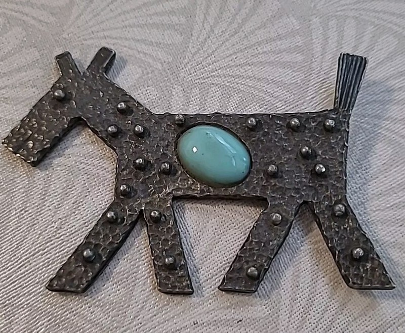Massive Fred Harvey Era DOG PIN Pot Metal/Glass Stone AS-IS 4 REPAIR C23