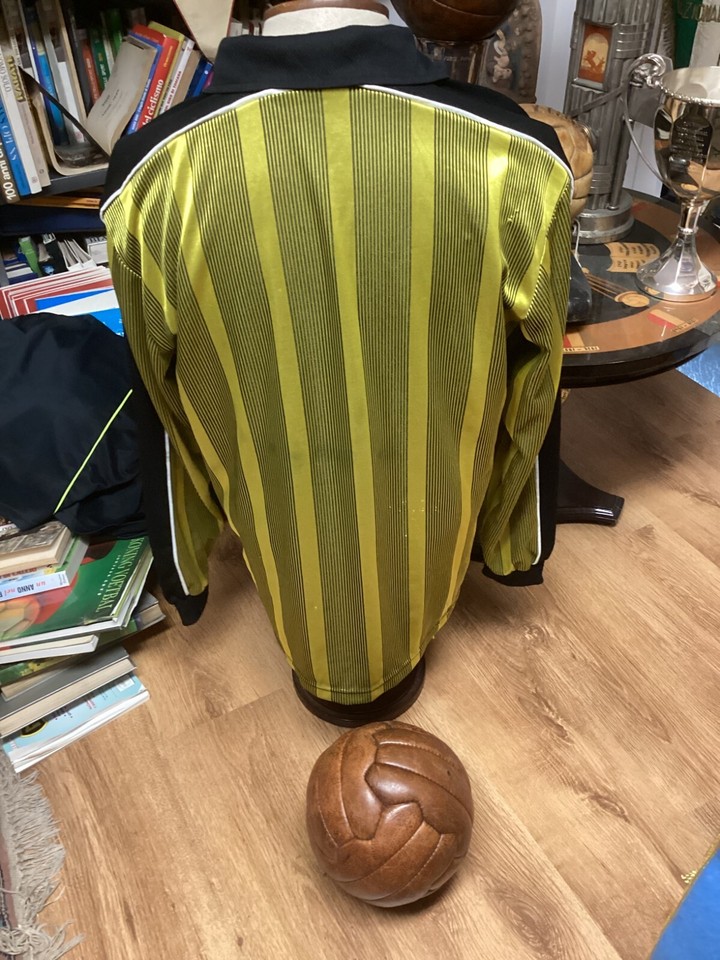 MAGLIA ARBITRO CALCIO F.I.G.C. A.I.A UFFICIALE DIADORA COLOR ORO STEMMA RICAMATO