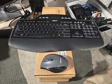 Logitech Mk710 Wireless Keyboard And Mouse (N...