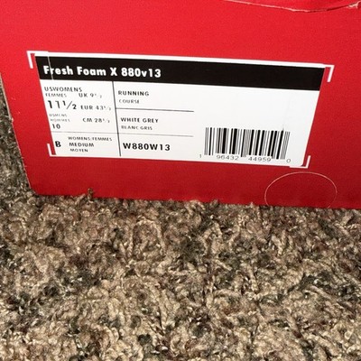 New Balance Fresh Foam X 880v13 Womens Size 11.5 White Gray
