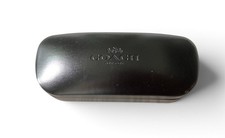 GUESS Black Hard Clamshell Case for Eyeglasses/Sunglasses