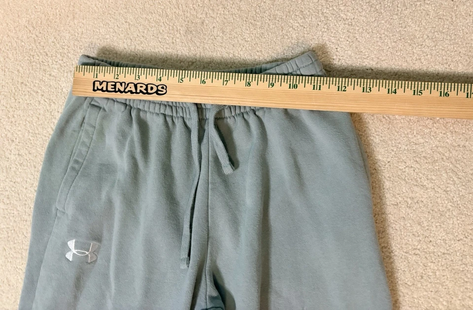Pantalones deportivos Under Armour YXL gris puño cónico inferior Foto 2 de 4