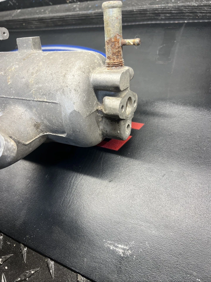 Fiat X 1/9 19 1980-88 • Colector de admisión de inyección de combustible raro Foto 4 de 4