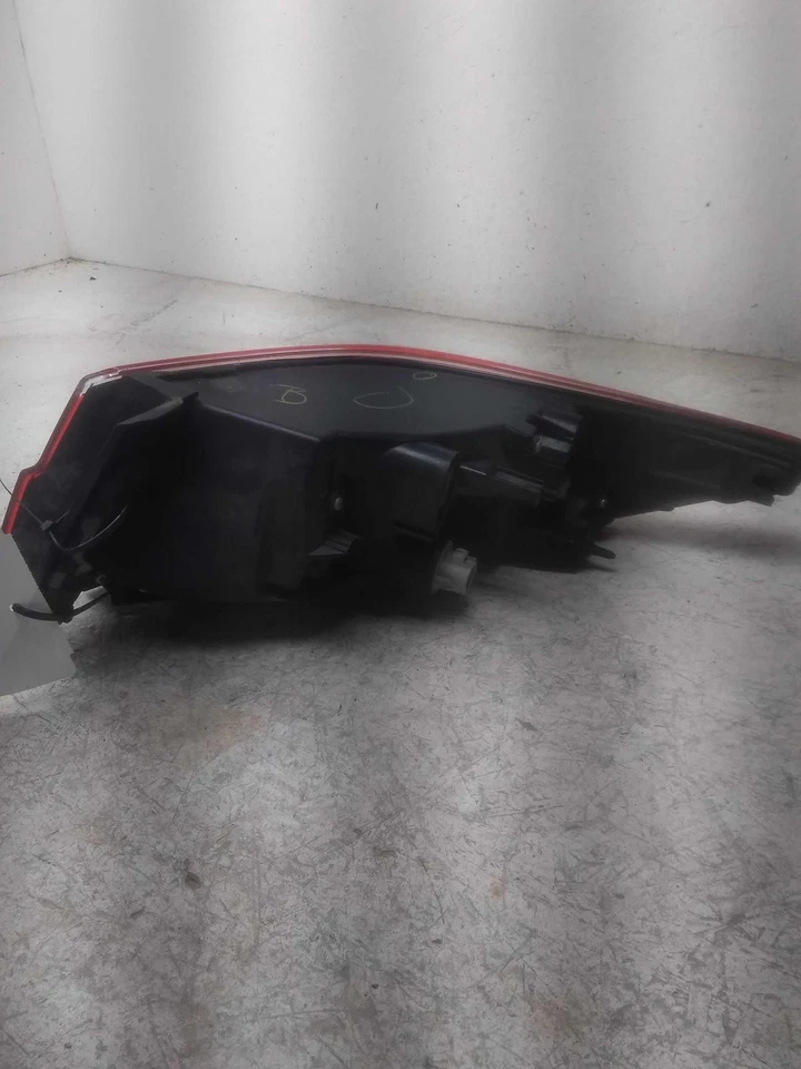 Used Left Tail Light Assembly fits: 2017 Acura Ilx quarter panel mounted Left Gr Foto 3 de 4