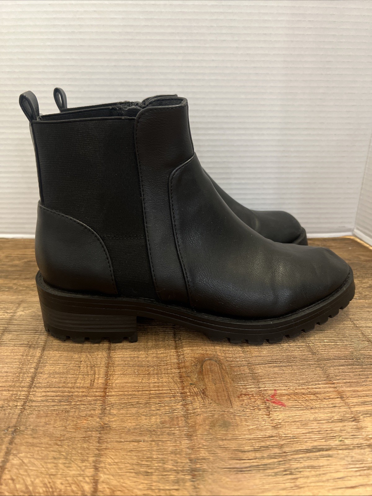 Universal Thread Target Black Combat Chelsea Boot… - image 1