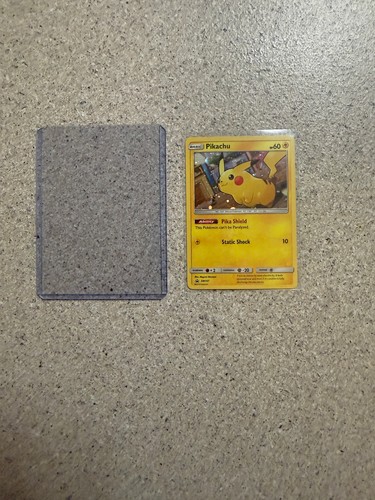 Pokémon Pikachu TCG SM157 Black Star Promo Holo Card Sun & Moon. MP
