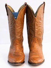 Vintage Men  s Cowboy Boots Size 9 D  Pebbled Leather Western Boots  Classic
