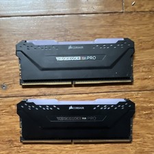 Corsair Vengeance RGB PRO DDR4 32GB 2x16GB 3000MHz DIMM RAM