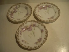 LOT 3 MINT Haviland & Co. Limoges France 8.5” Luncheon Plates Purple Floral/Gold