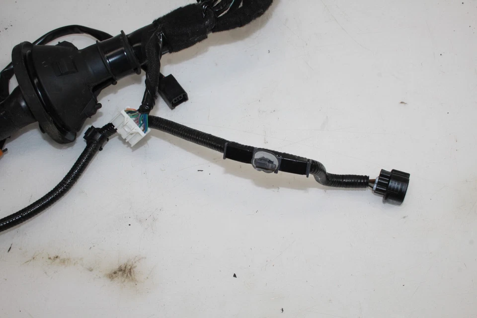 Arnés de cables bahía de motor aire acondicionado Mazda MX-5 Miata 2016-2017 NA1L67010C OEM EK156 Foto 4 de 4