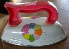 VINTAGE OHIO ART PINK AND WHITE TIN METAL TOY IRON