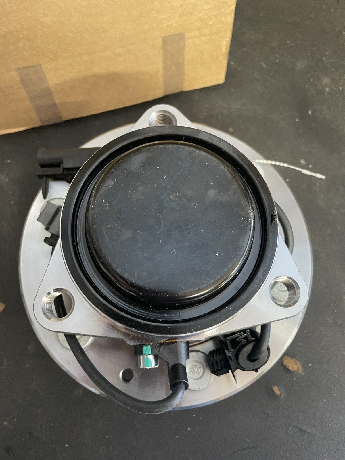 GM #84356642 FW345 OEM Front Wheel Hub Bearing 07-13 Silverado Sierra ...